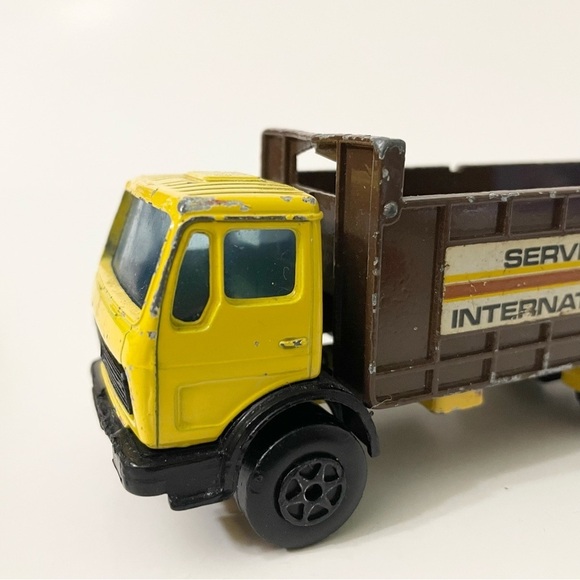 Vintag Majorette Mercedes Truck Diecast Service International - Picture 6 of 16
